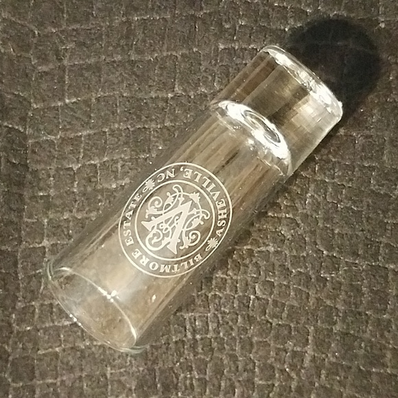 Biltmore Estates shot glass - Picture 6 of 7